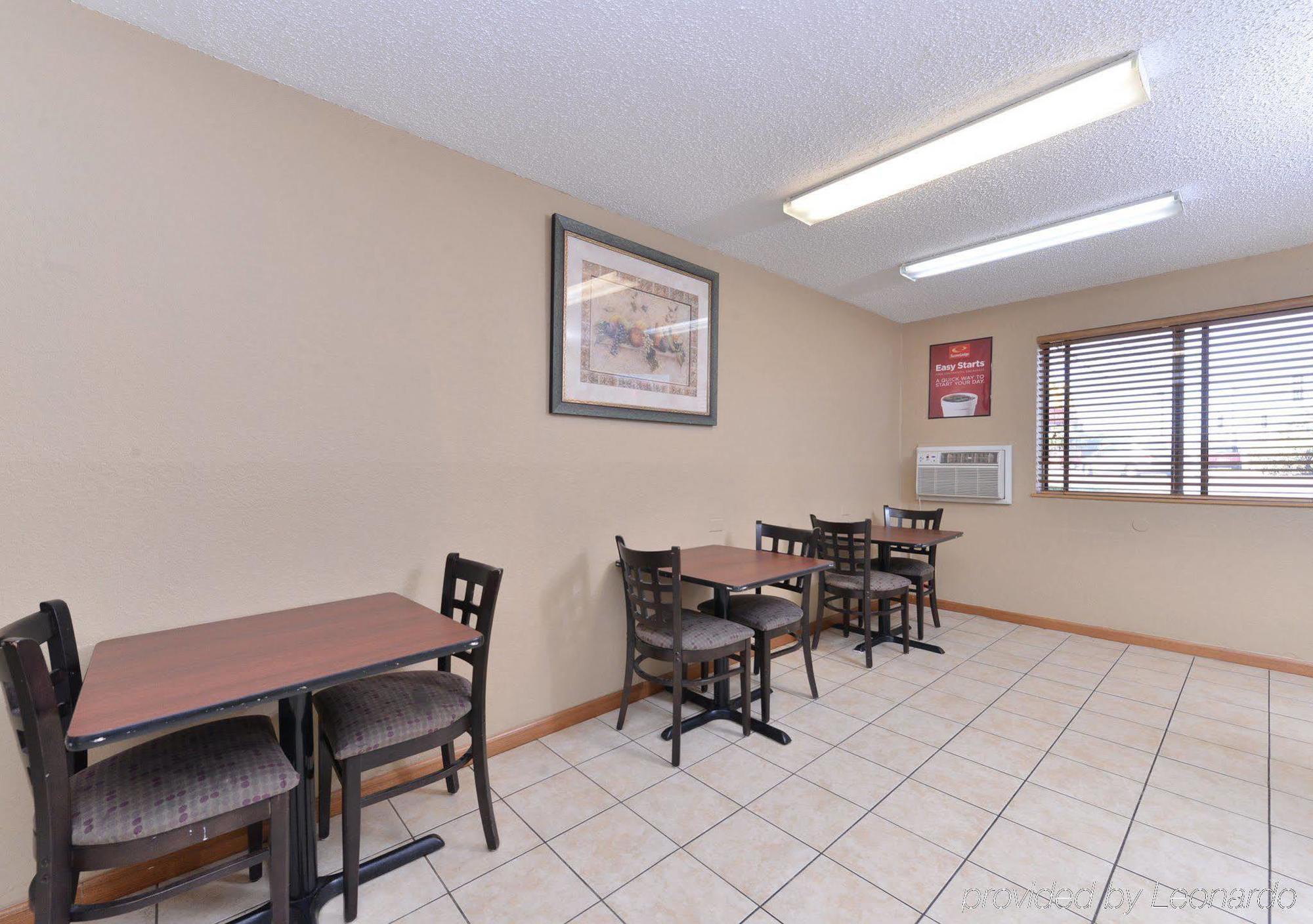 Rodeway Inn Waukegan - Gurnee Kültér fotó